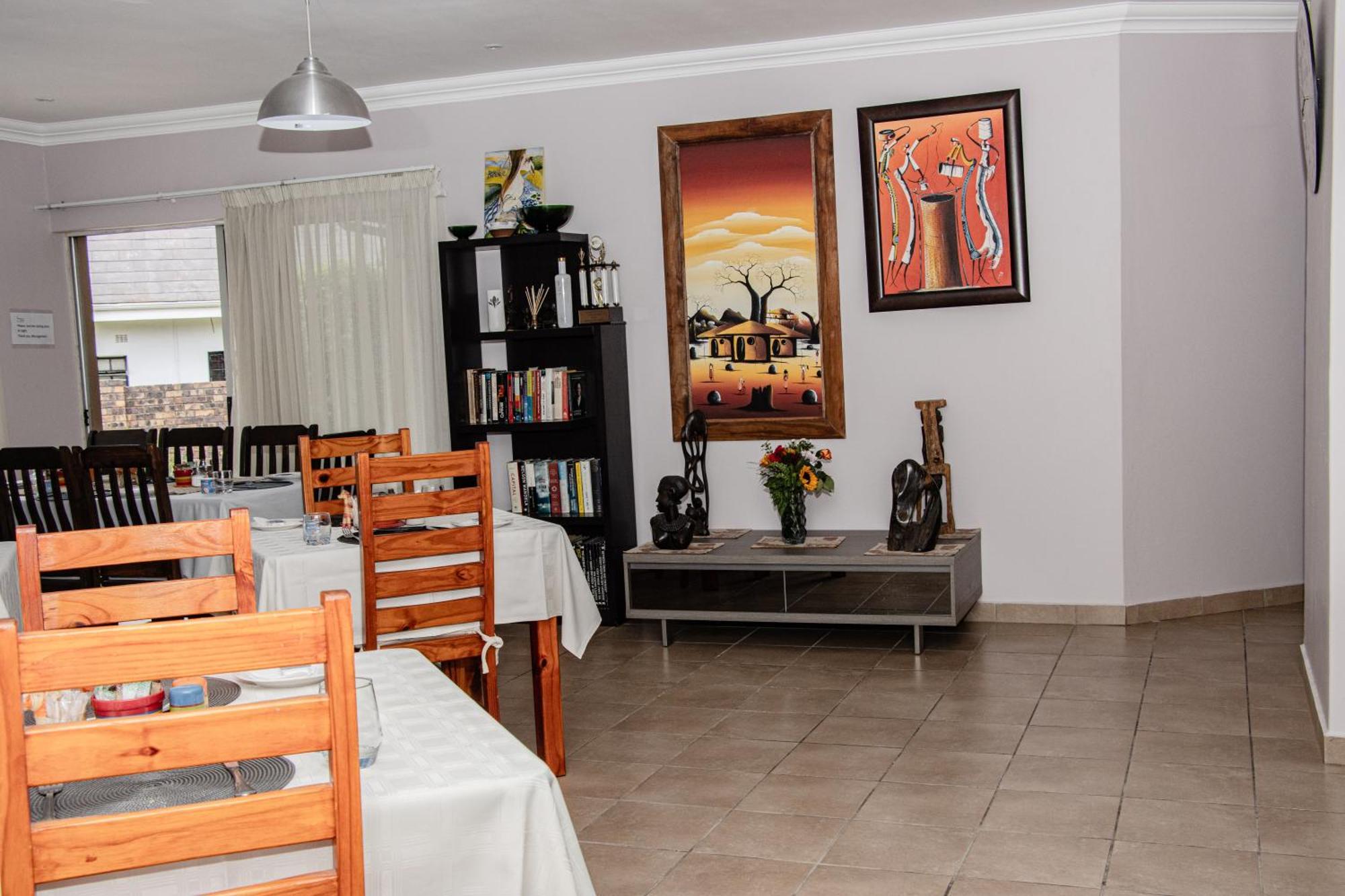Woodpecker'S Inn Guest House Kempton Park Exterior photo